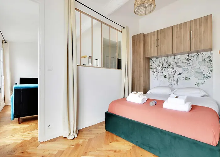 Modern Flat - 1bd 2p - Montmartre Moulin Rouge * Parijs